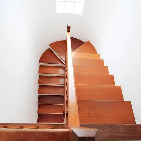 Elena Πουέρτο Ντελ Κάρμεν